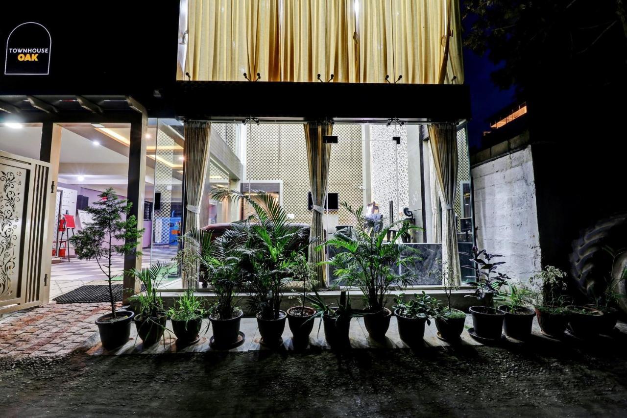 Townhouse Oak Dreamland Suites Yelahanka Exterior photo