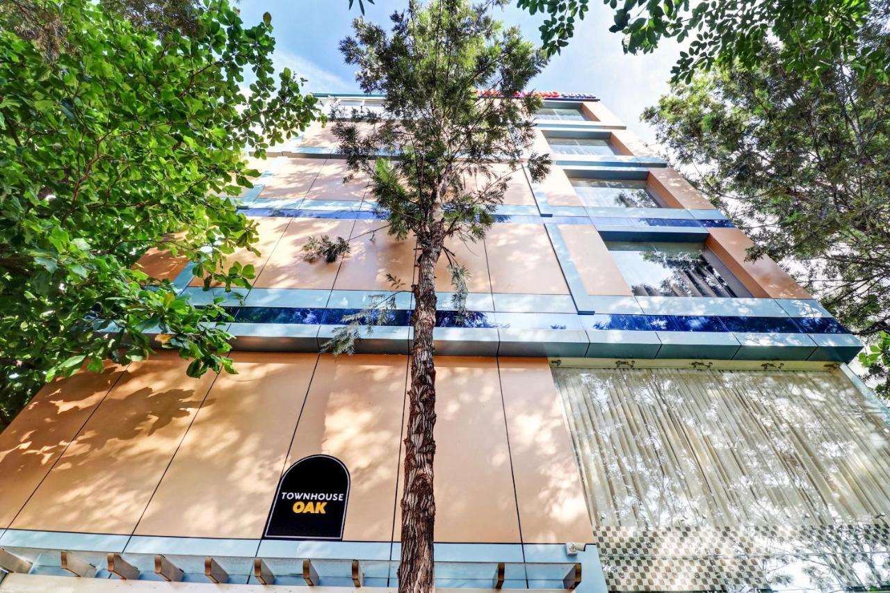 Townhouse Oak Dreamland Suites Yelahanka Exterior photo