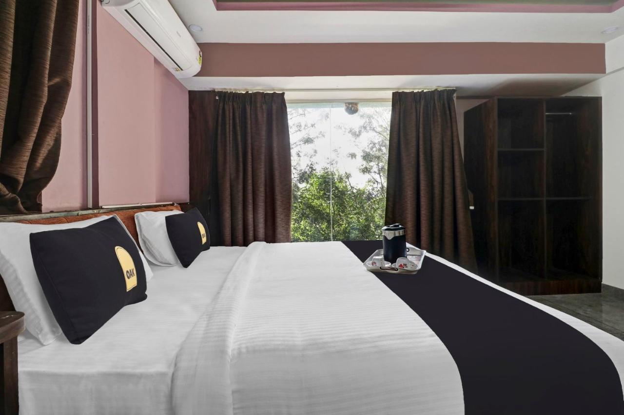 Townhouse Oak Dreamland Suites Yelahanka Exterior photo