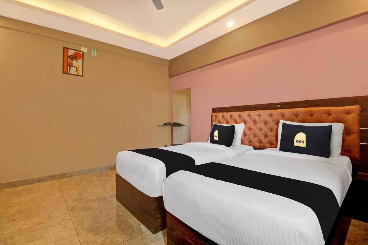 Townhouse Oak Dreamland Suites Yelahanka Exterior photo