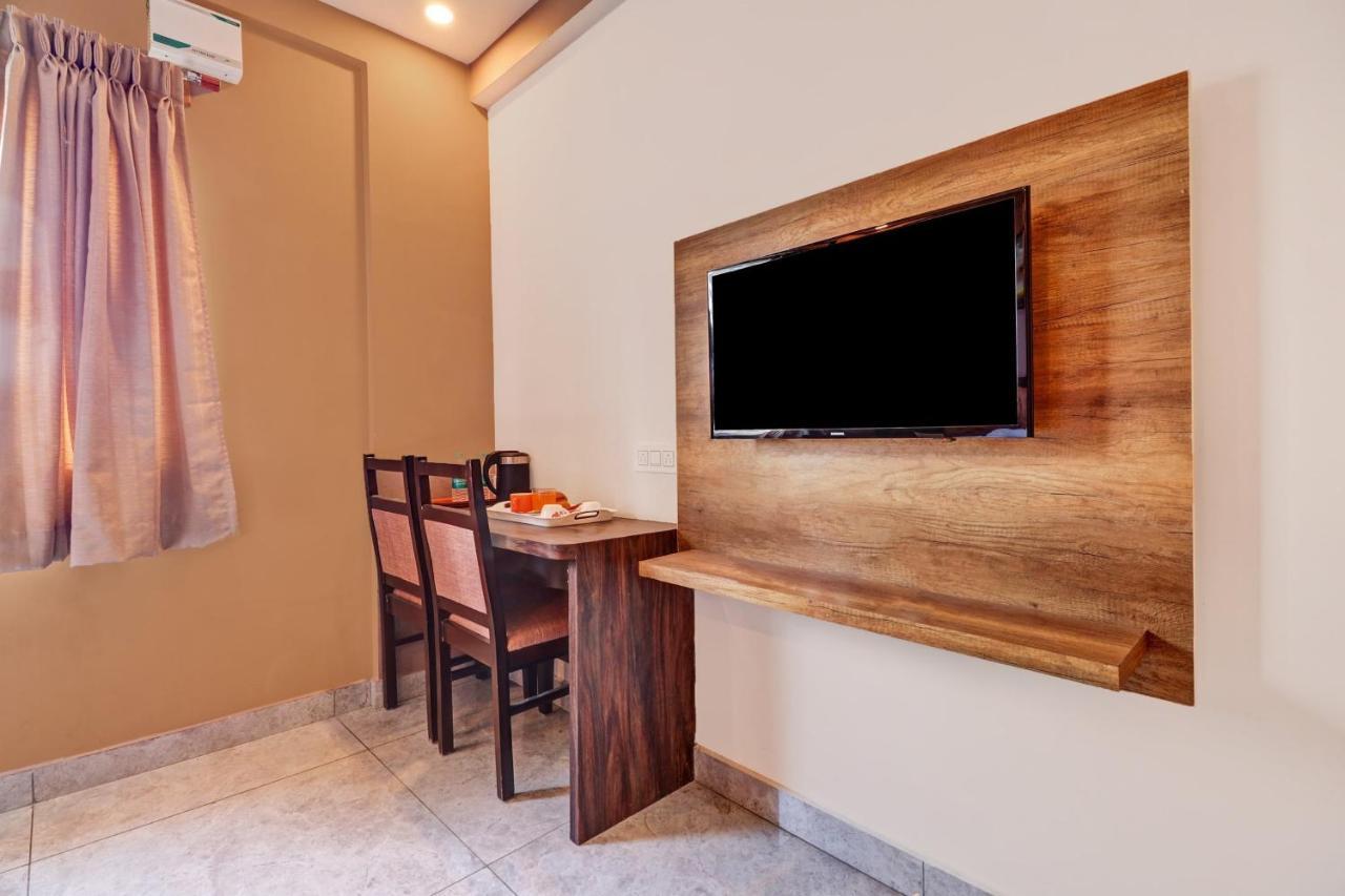 Townhouse Oak Dreamland Suites Yelahanka Exterior photo